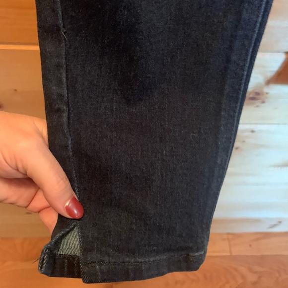 Women’s dark wash Kancan made for Maurice’s stretchy and soft jeans size 31. - Picture 4 of 14